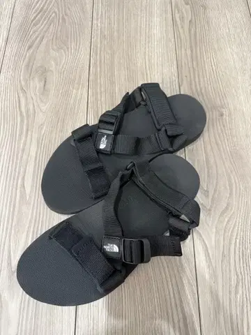 THE NORTH FACE 스포츠 샌들 블랙