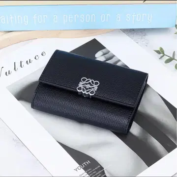 새상품 고급 소가죽 크로스 지퍼 숏 지갑 2025 신상 반지갑