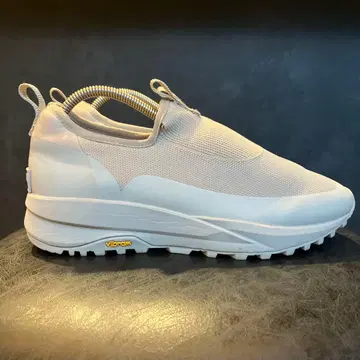 마가렛호웰 vibram 발수 슬립온 스니커즈 22.5