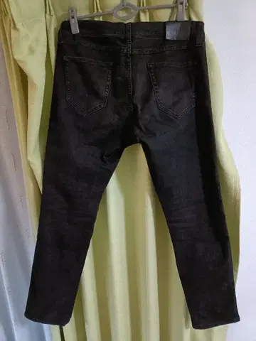 AOURE 스키니 데님 블랙