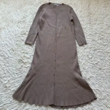 새상품급 COHINA 코히나 리브 니트 원피스 플레어 롱 그레이지