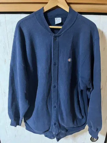 Champion 네이비 버튼 가디건