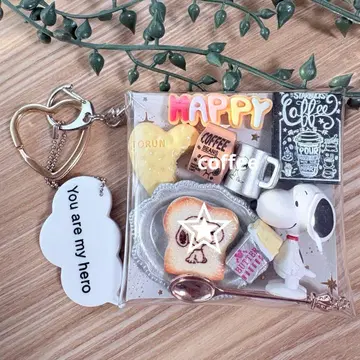 가챠 파우치 SNOOPY