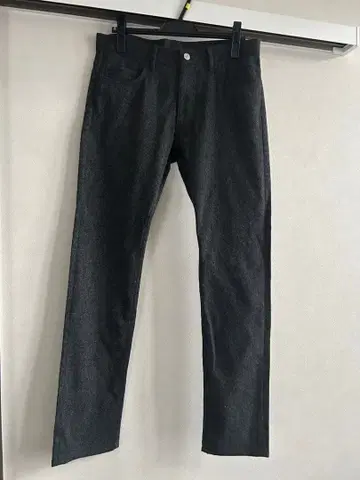 슬림 핏 다크 그레이 팬츠