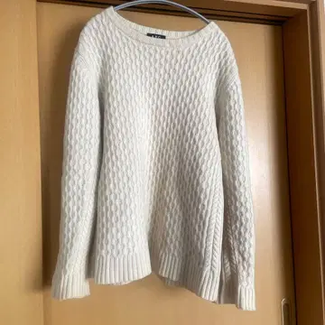 A.P.C. 화이트 케이블 짜임 니트 M