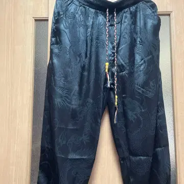 드래곤 무늬 블랙 팬츠 후지이 카제 스타일 팬츠