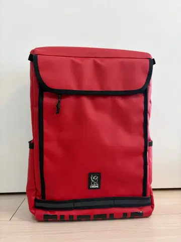CHROME 빨간색 플랩 백팩
