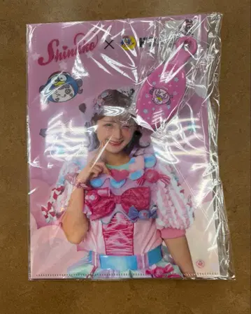 [ 한정판 ] 시나코 돈키 핑크 아크릴 키링 빗 클리어