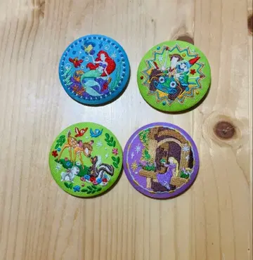 디즈니 자수 캔뱃지 4개 세트