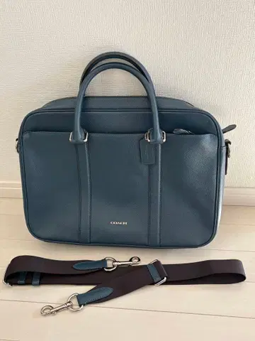 다크 블루 가죽 비즈니스 백