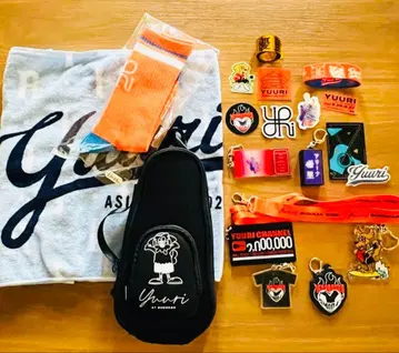 유리 Yuuri Asia Tour 2025 한정판 굿즈 세트