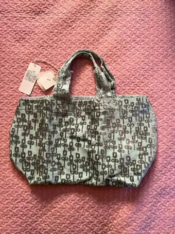 미나 페르호넨 파니니 chorus 미사용 새상품