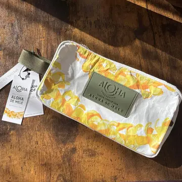 Aloha Collection x Aloha De Mele 파우치