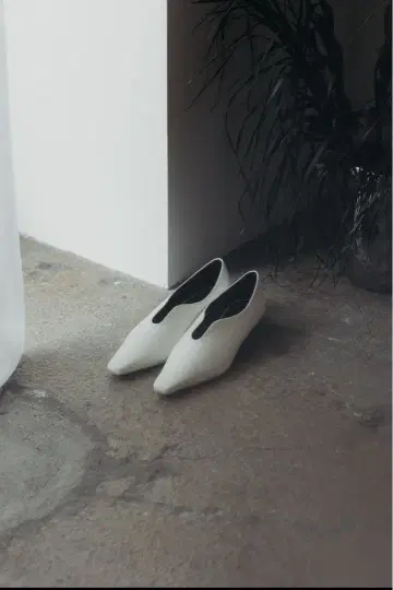 mame kurogouchi 로우힐 펌프스