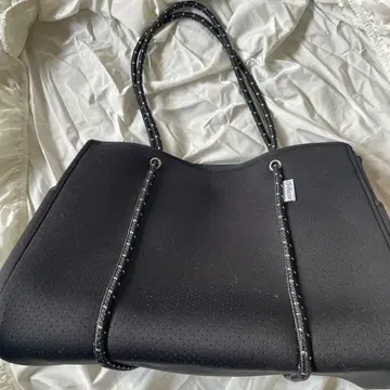 allecore 블랙 토트백