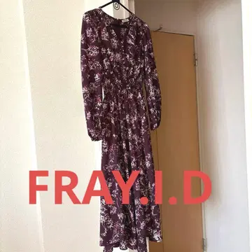 다크 퍼플 플라워 프린트 원피스