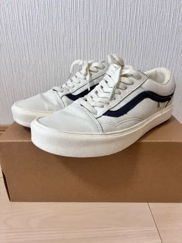 반스 볼트 26.0cm