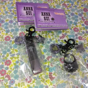 ANNA SUI 캡슐 토이