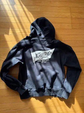 이블 액트 후드티