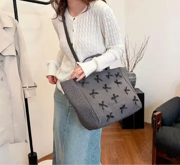 리본 차콜 그레이 토트백 비즈니스백 퀼팅백