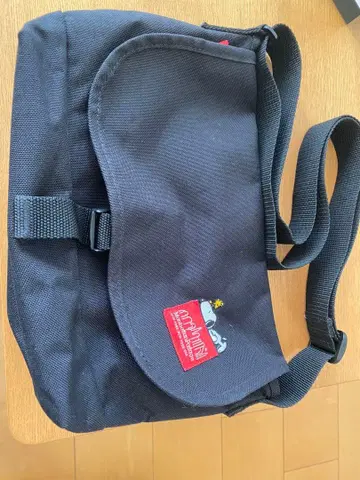 Manhattan Portage 스누피 숄더백