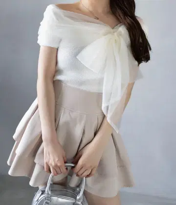 clear 튤 리본 디자인 니트탑 [CL9146] 화이트