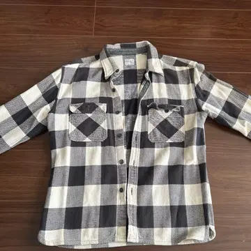 FLAT HEAD 헤비 웨이트 플란넬 셔츠 아이보리