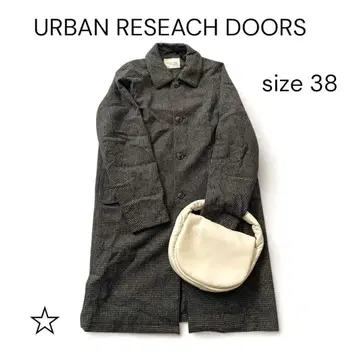 새상품급 ] 어반 리서치 도어스 코트 체크 하운드투스 38