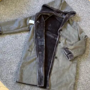 [택 포함 새상품] 유니클로 무스탕 코트 05 그레이