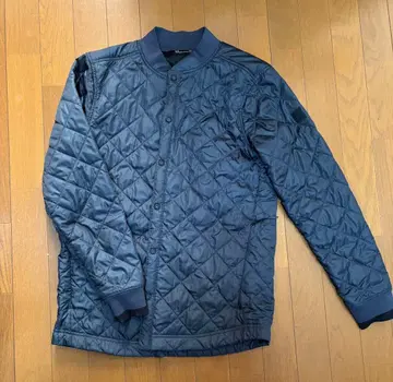 언더아머 네이비 퀼팅 자켓 M
