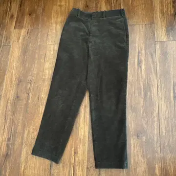 [미사용 새상품] 2024 UNIQLO 스마트 앵클 팬츠 코듀로이