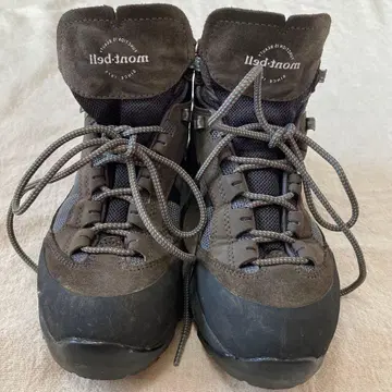 몽벨 트레킹 슈즈 24cm 여성용 다크 브라운