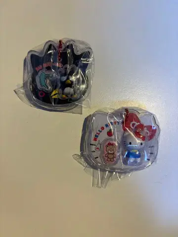 산리오 캐릭터즈 패키지 참 바츠마루 헬로키티