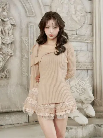 Darich 랜덤 프릴 니트 셋업 FREE