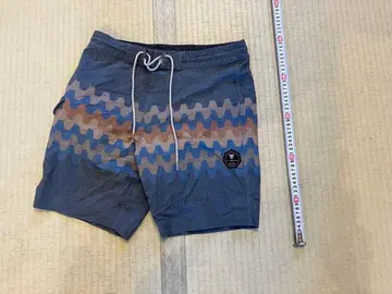 VISSLA 파도 무늬 숏팬츠 REI