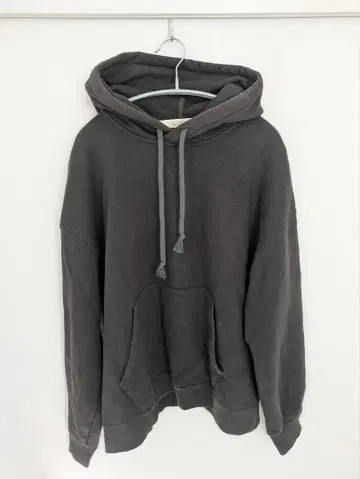 퍼블릭 도쿄 극 후드티