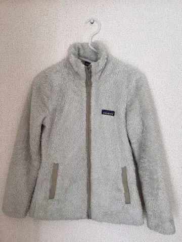 patagonia 플리스 자켓 화이트