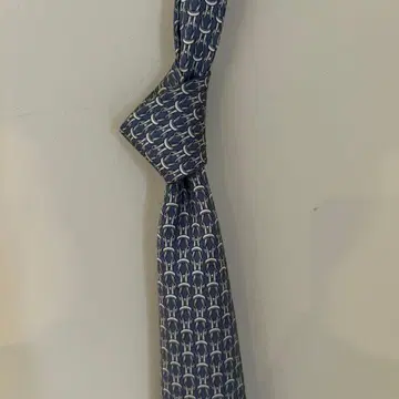 실크 파란색 패턴 넥타이