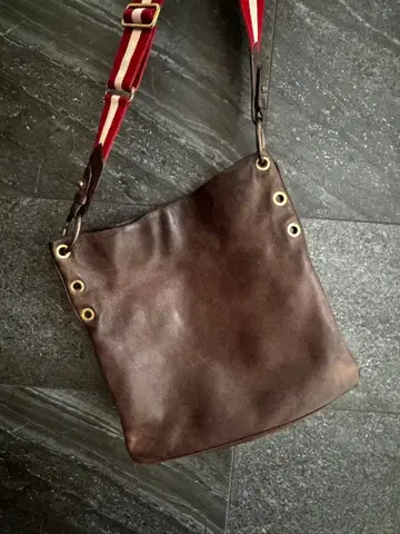 레어 발리 BALLY 브라운 가죽 숄더백