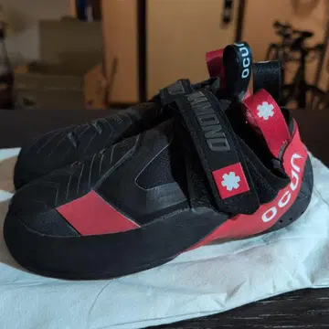 Ocun Diamond S 클라이밍 신발 블랙/빨간색
