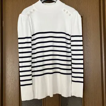 BORDERS at BALCONY 스트라이프 긴팔 상의