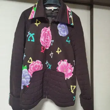 꽃무늬 퀼팅 자켓