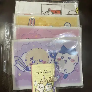 치이카와 (먼작귀) 버튼 달린 클리어 파일, 페이스 타월 외