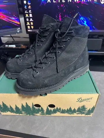 다너 아크네츠 사이드 지퍼 부츠 25.5