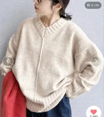 reca V넥 오버 사이즈 니트