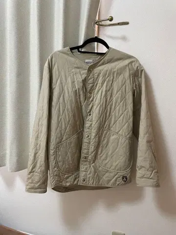 오시발 베이지 퀼팅 자켓