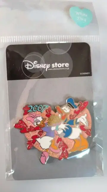 디즈니 스토어 핀 배지 도날드, 데이지
