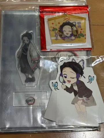 귀멸의 칼날 코쵸우 시노부 세트