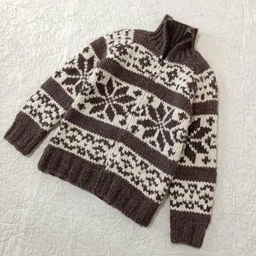 새상품급 코위찬 니트 스노우 빈티지 두툼한 스웨터 캐나다 지퍼 S