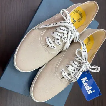 Keds 베이지 스니커즈